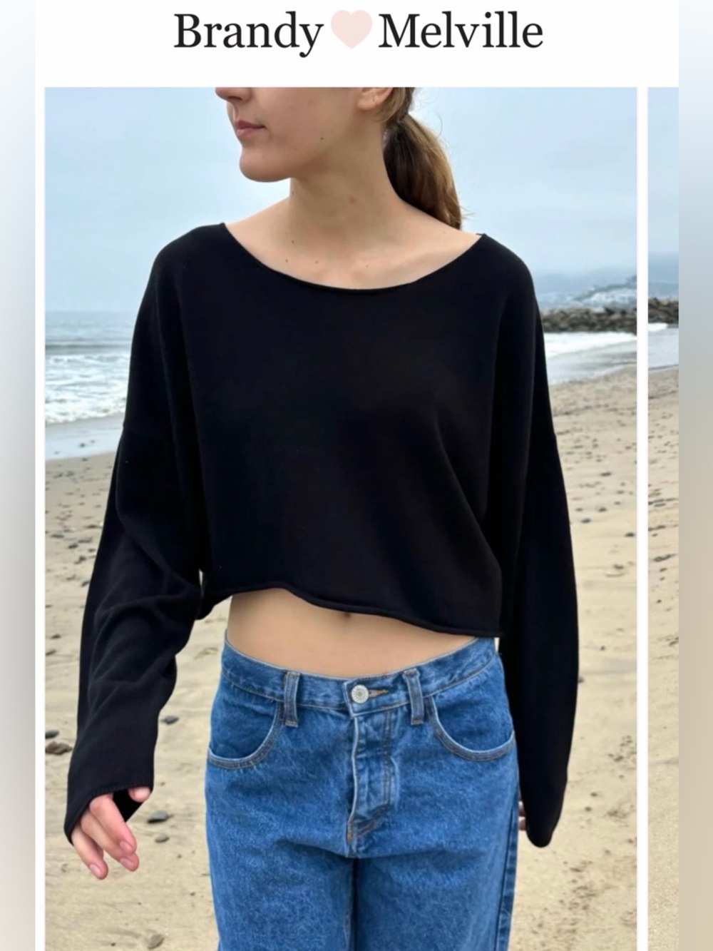 Black Women's Cropped Long-Sleeve Top